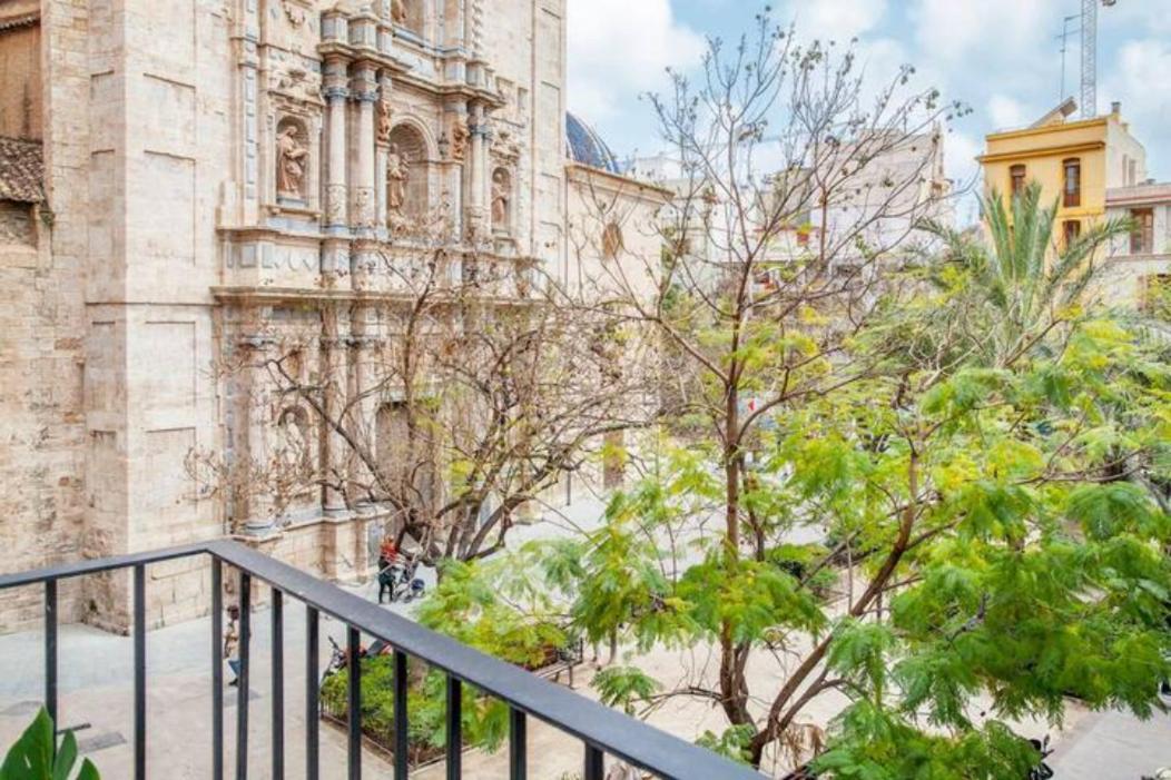 Apartamento Soleado En Plaza Del Carmen Валенсия Экстерьер фото