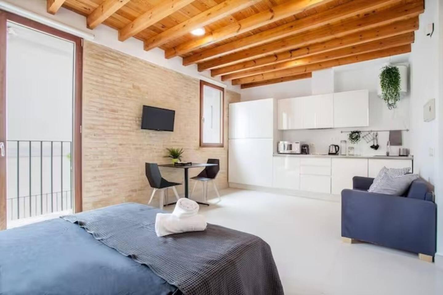 Apartamento Soleado En Plaza Del Carmen Валенсия Экстерьер фото